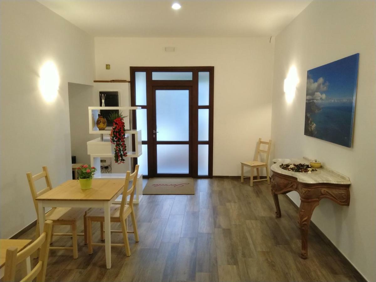 Jerula B&B アジェーロラ エクステリア 写真